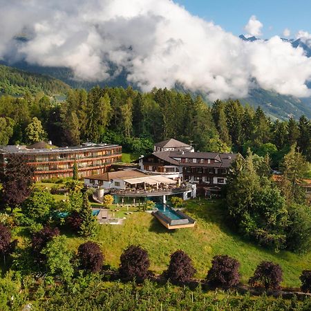 Hotel Der Waldhof Foiana Esterno foto